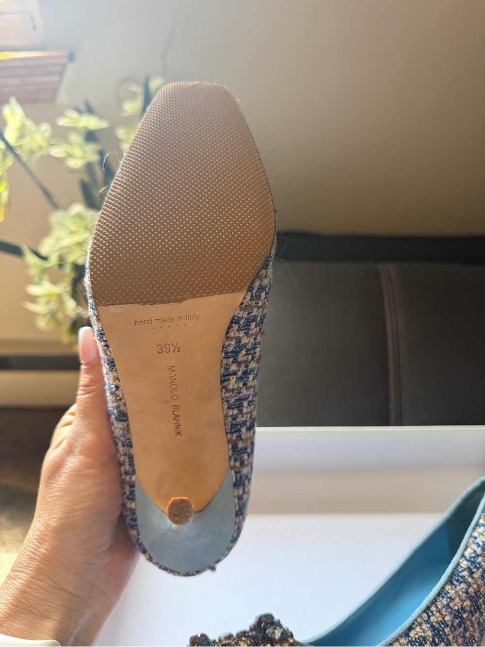 Manolo Blahnik Blue Tweed Jeweled Pump gorgeous! 39.5heel 4,5 inches - Picture 4 of 4